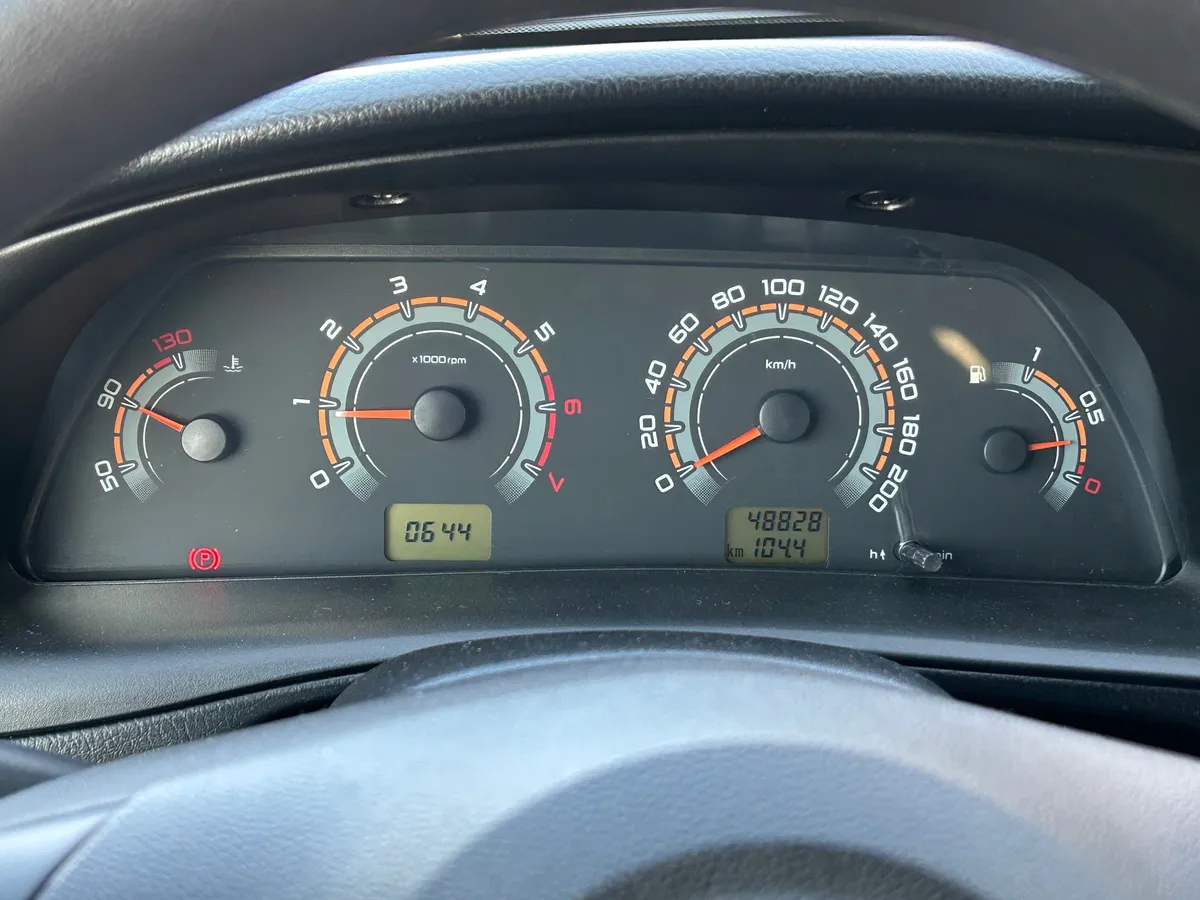 ВАЗ (Lada) Niva 1.7 MT 4WD (80 л.с.)