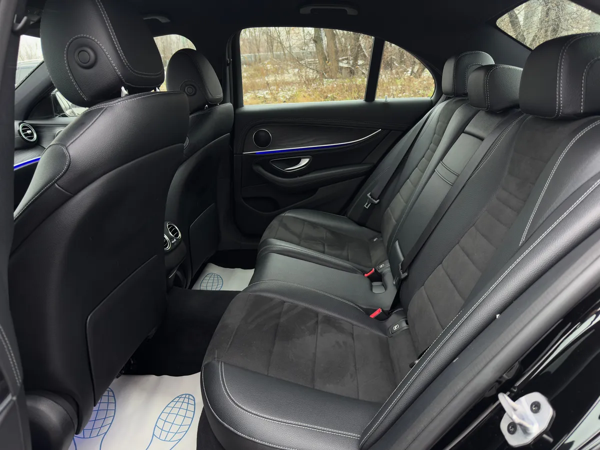 Mercedes-Benz E-Класс 2.0 AT 4WD (194 л.с.)