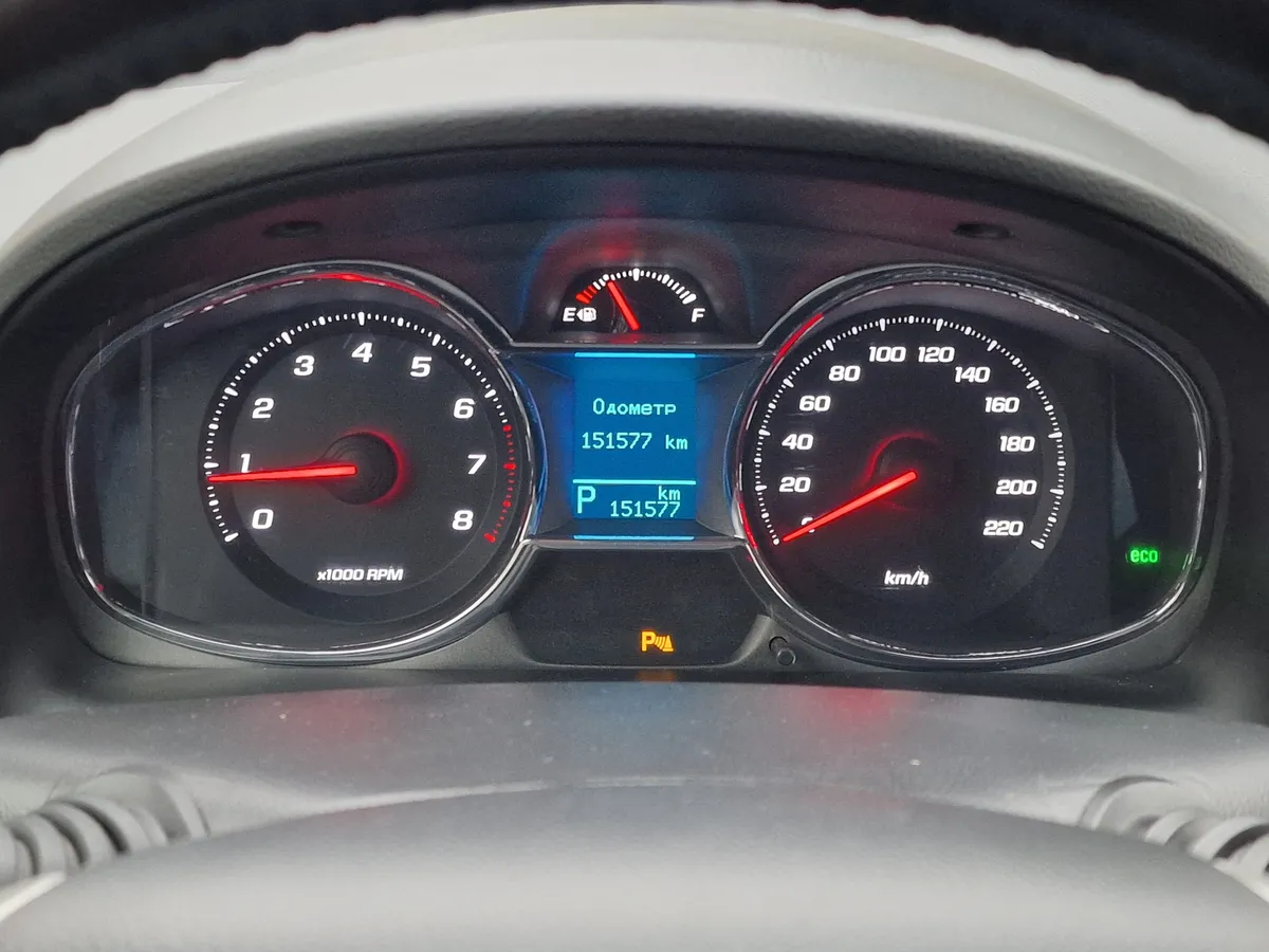 Chevrolet Captiva 2.4 AT AWD (5 мест) (167 л.с.)