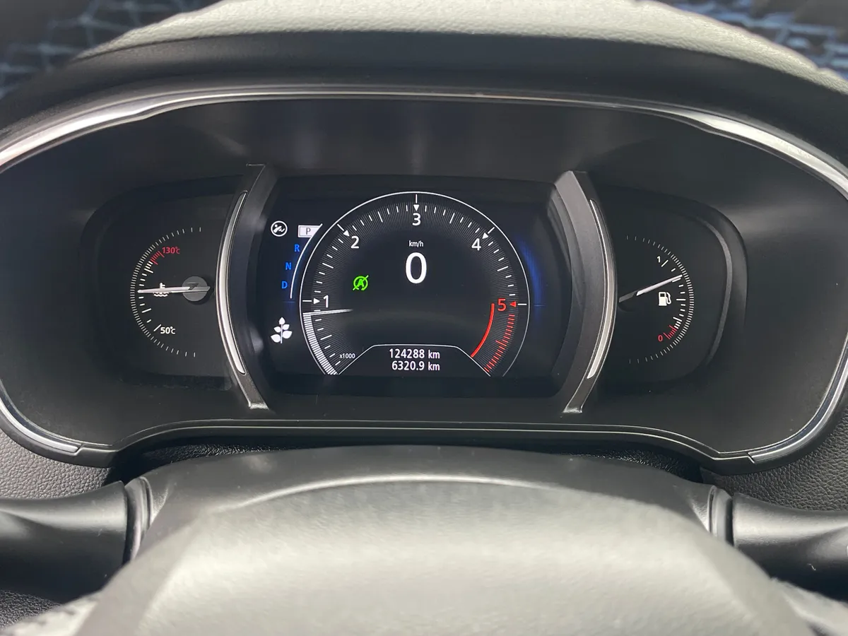 Renault Megane 1.5 dCi EDC (110 л.с.), 2018 — фото 7