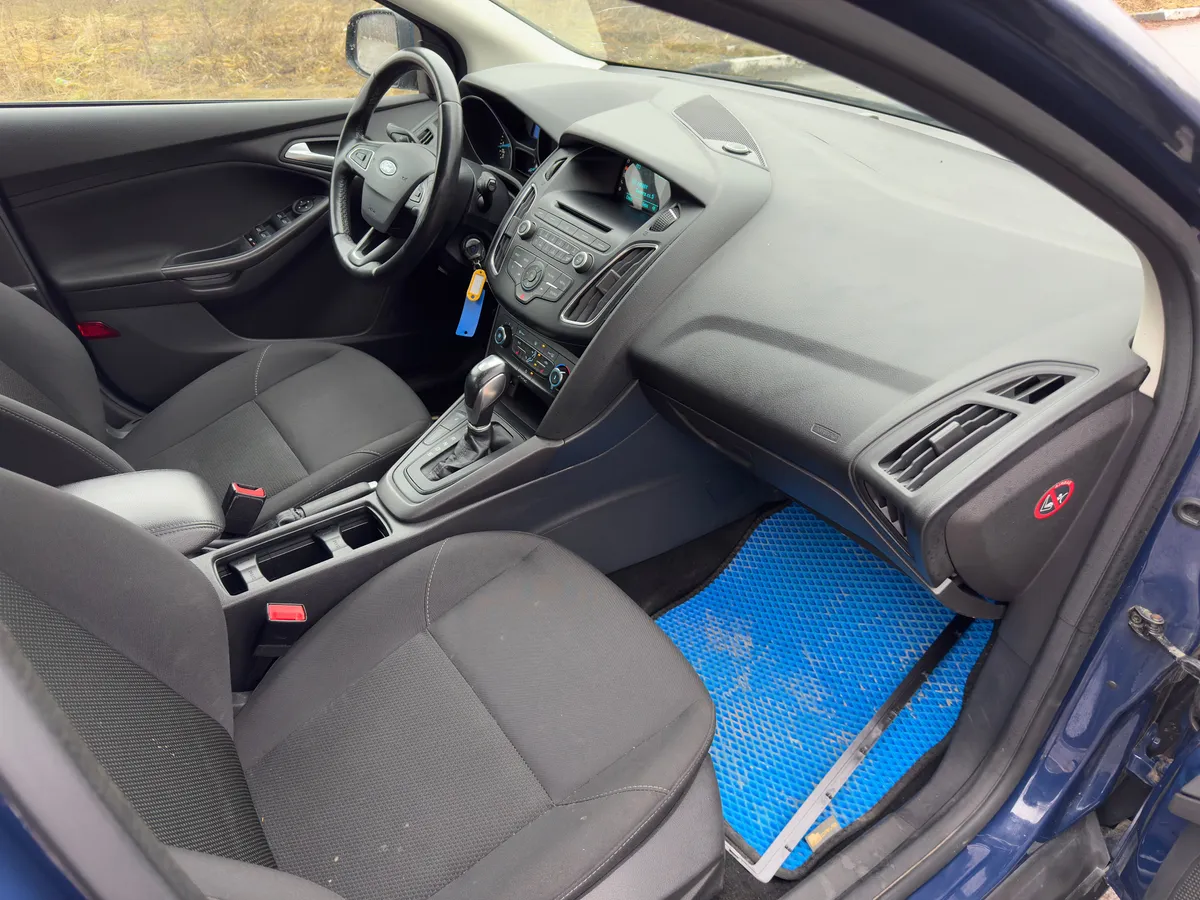 Ford Focus 1.6 Ti-VCT PowerShift (105 л.с.), 2016 — фото 6