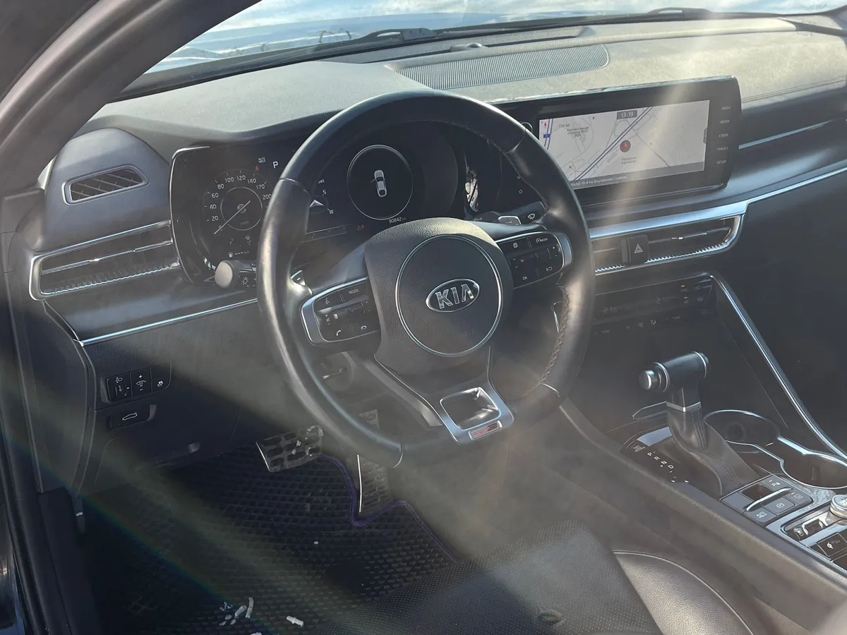 Kia K5 2.5 AT (194 л.с.)