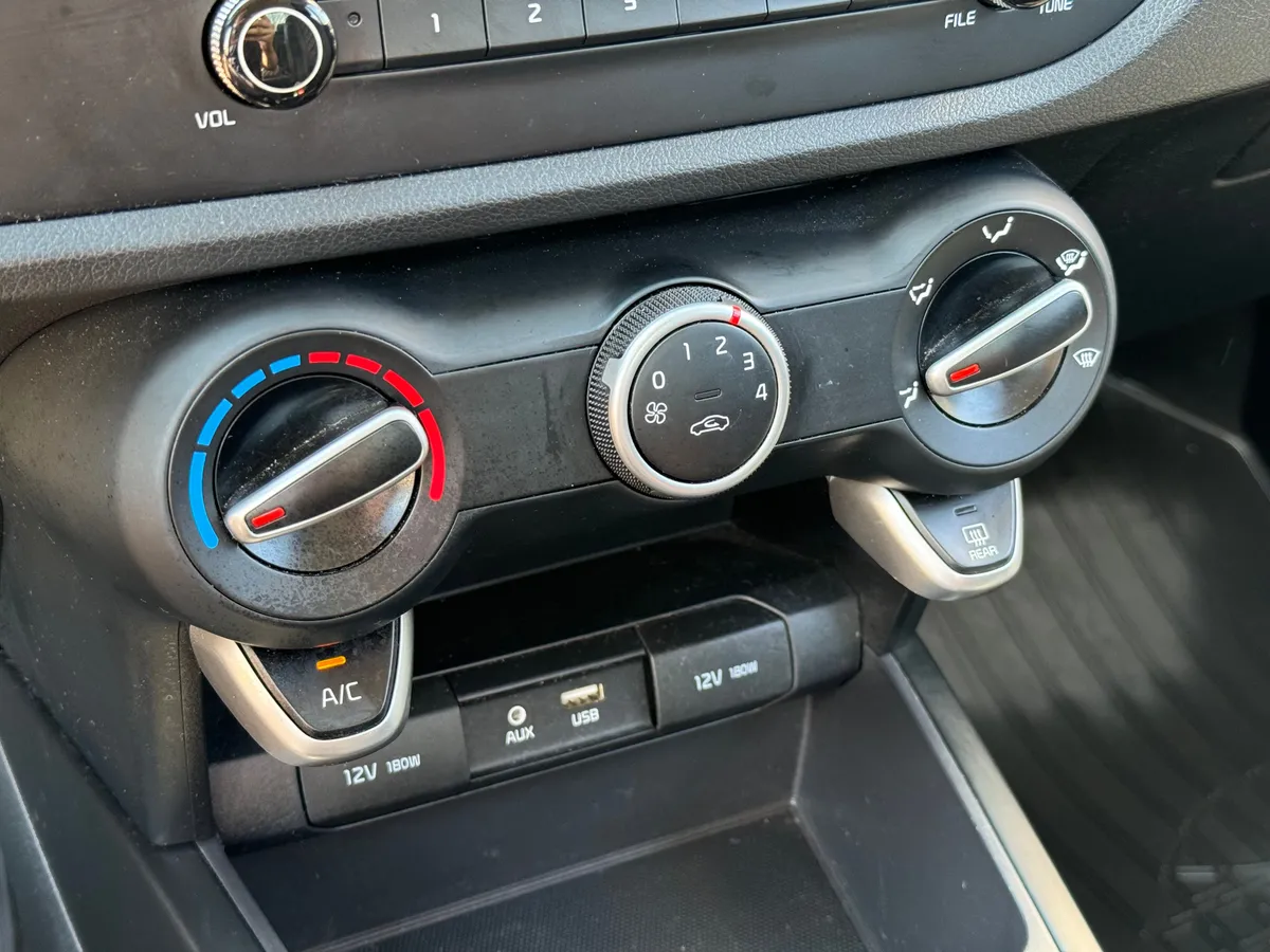 Kia Rio 1.4 AT (100 л.с.), 2017 — фото 11