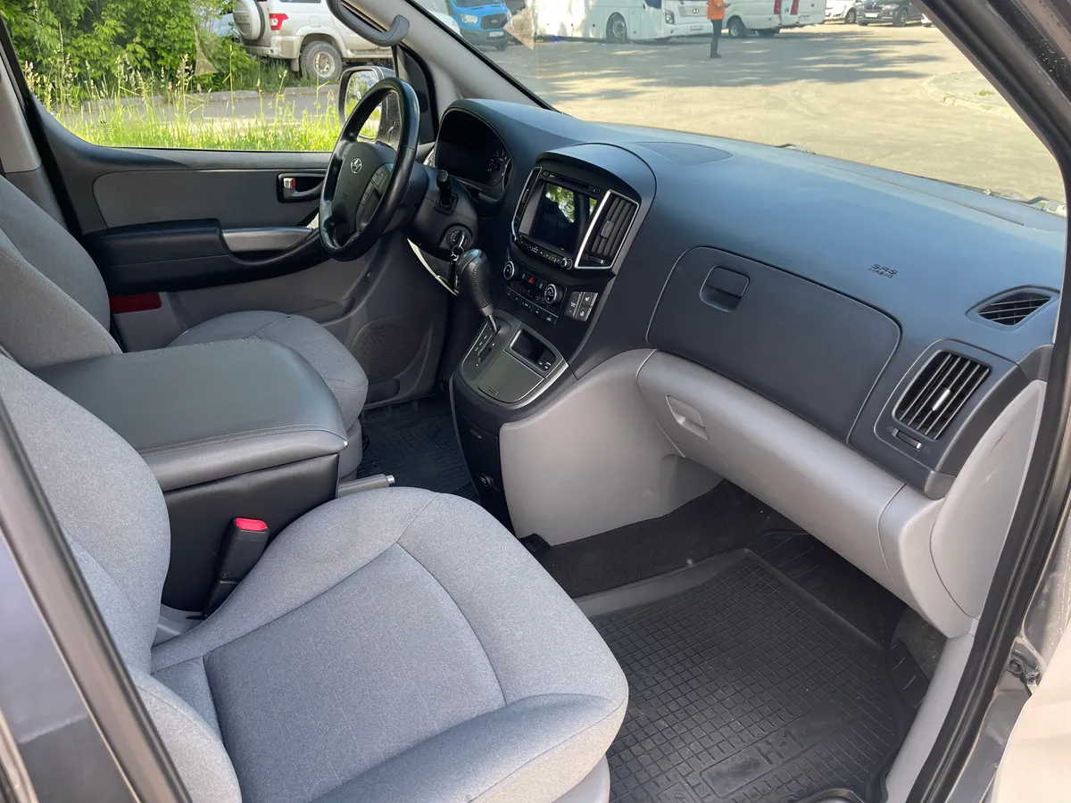 Hyundai H-1 2.5 AT (170 л.с.)