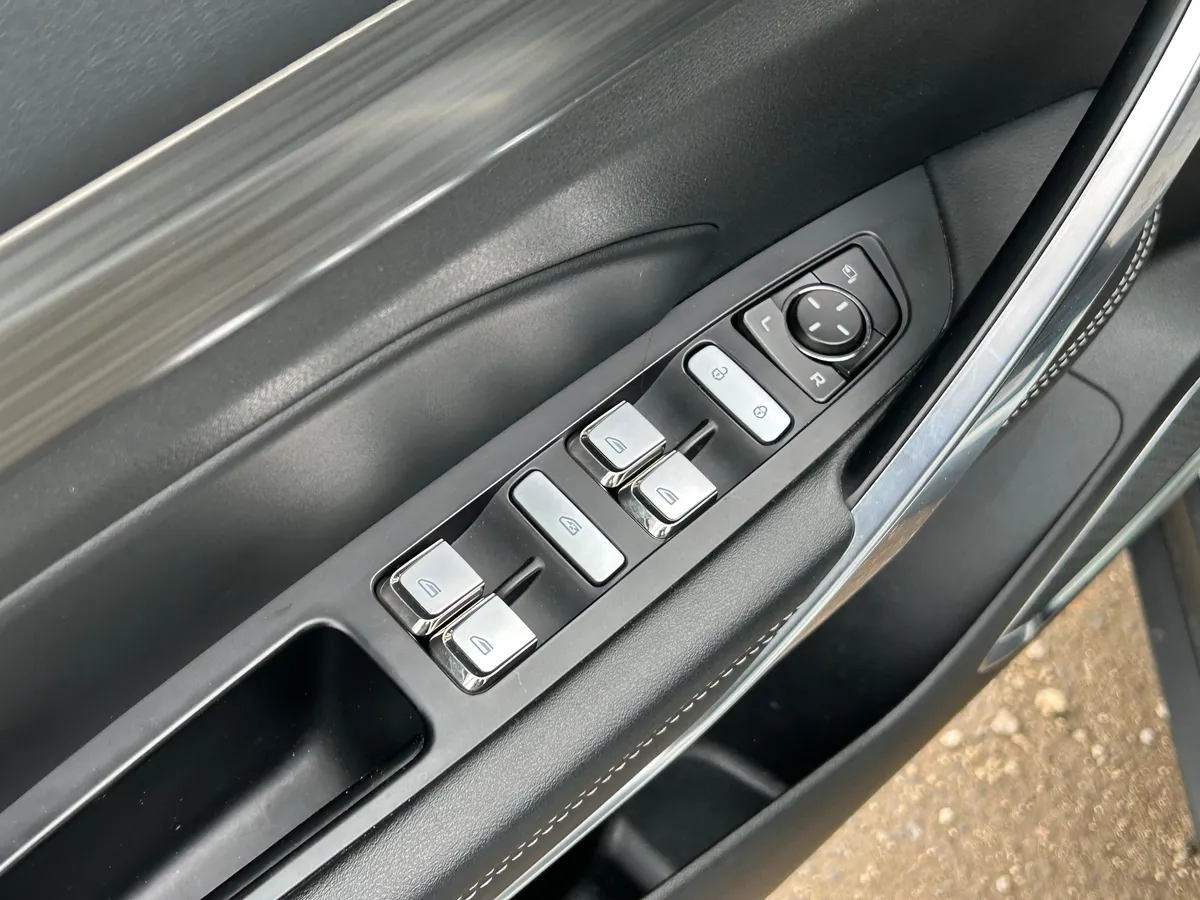 Geely Atlas Pro 1.5 AT (177 л.с.)