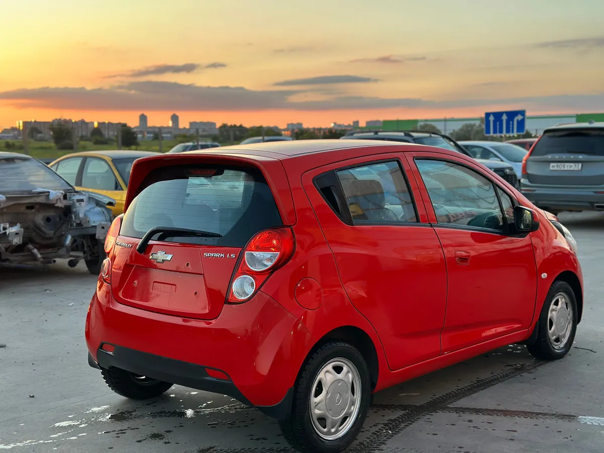 Chevrolet Spark 1.0 AT (68 л.с.)