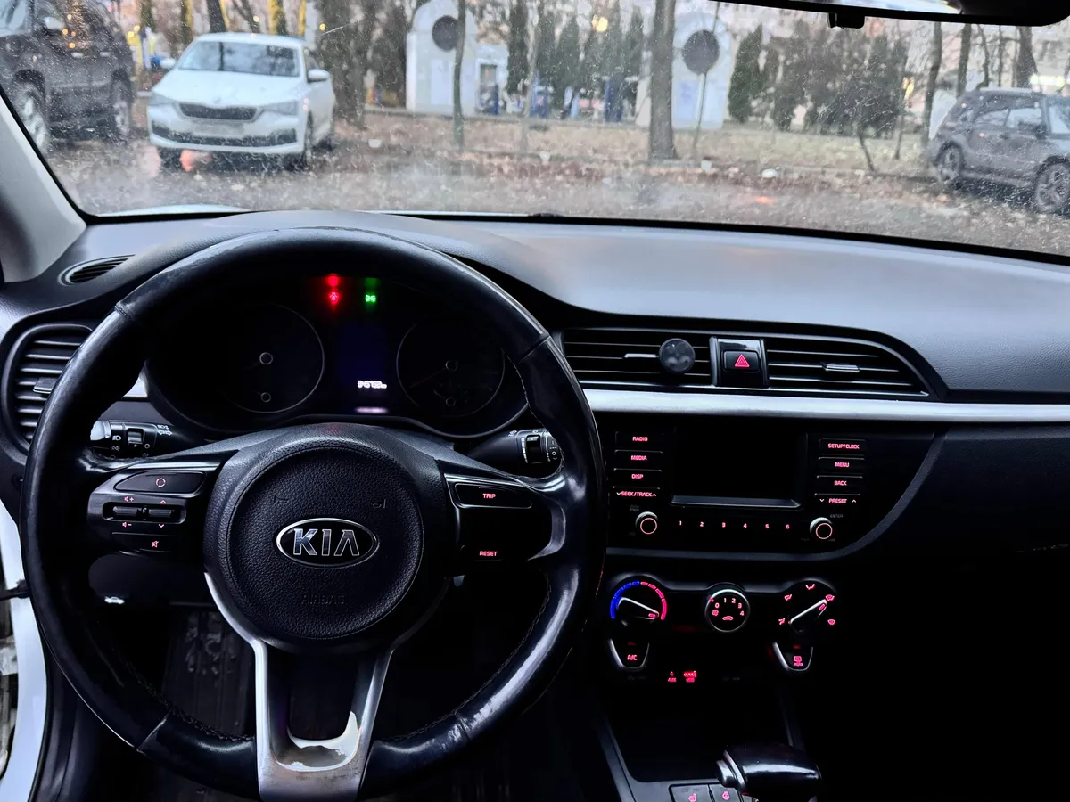 Kia Rio 1.6 AT (123 л.с.), 2017 — фото 7