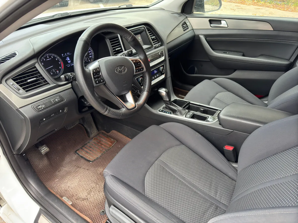 Hyundai Sonata 2.0 AT (150 л.с.)