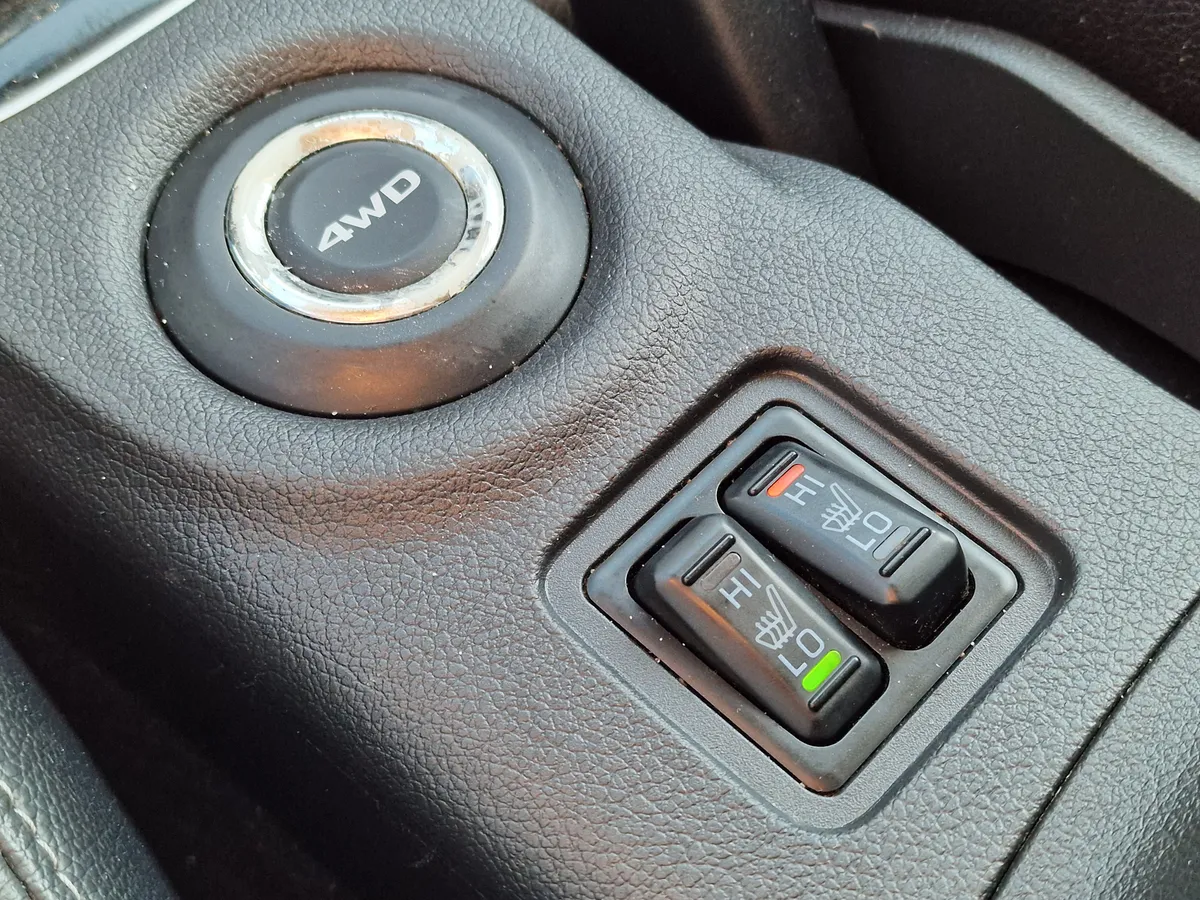 Mitsubishi Outlander 2.4 CVT 4WD (167 л.с.)