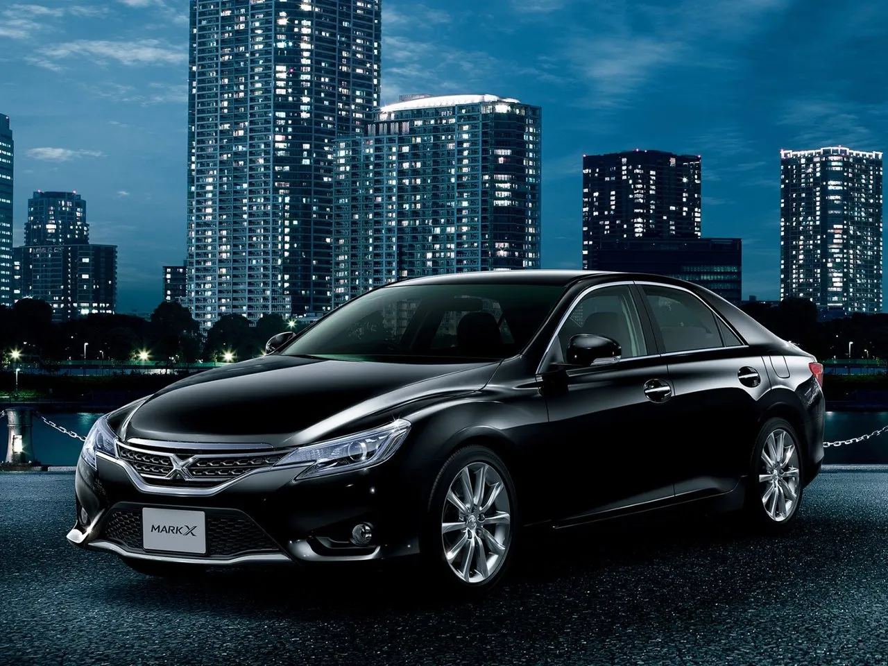 Toyota Mark X 3.5 MT RWD (318 л.с.)