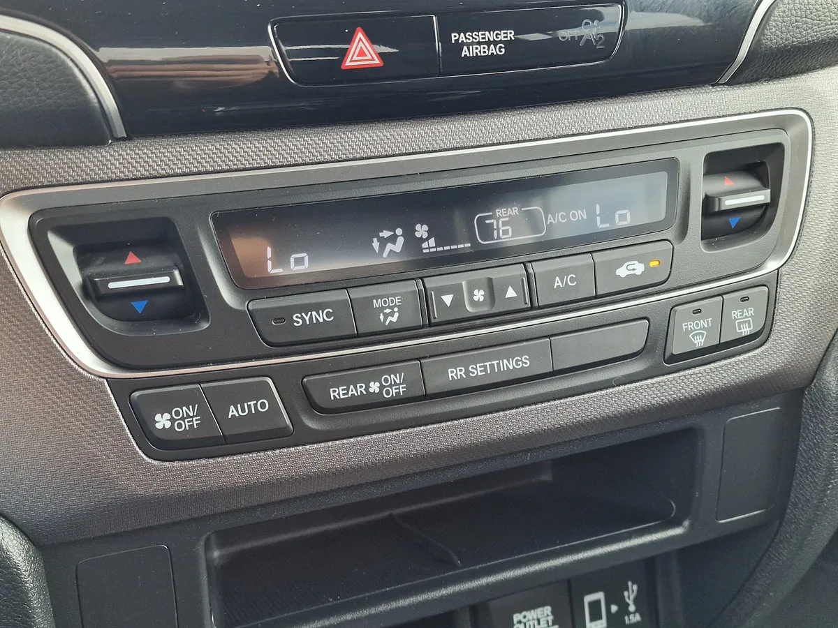 Honda Ridgeline 3.5 AT 4WD (280 л.с.)