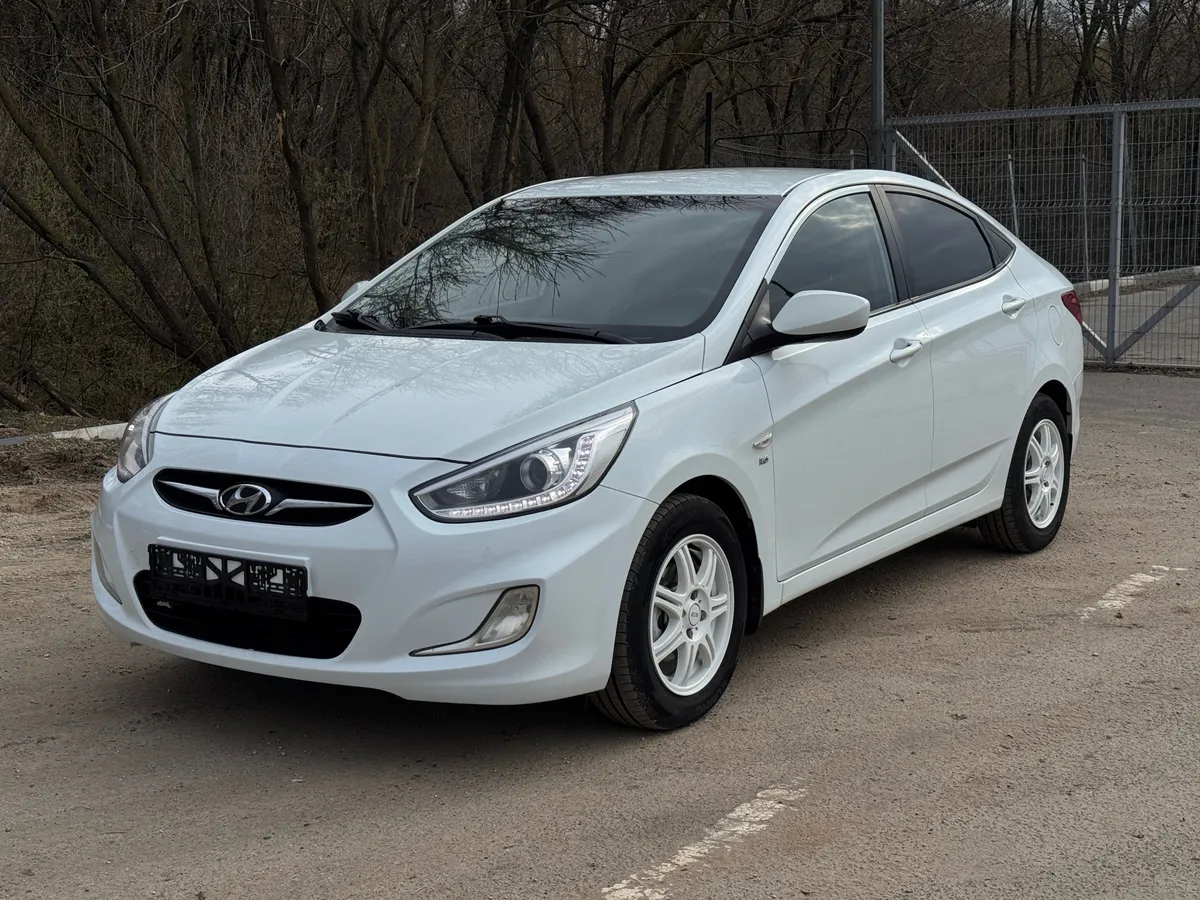 Hyundai Solaris 1.6 AT (123 л.с.), 2013 — фото 3