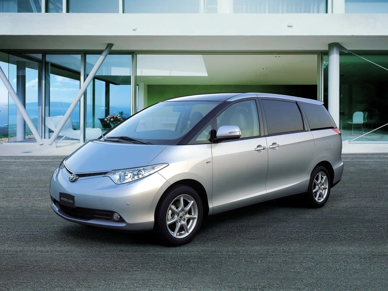 Toyota Previa 2.4 AT FWD (170 л.с.)