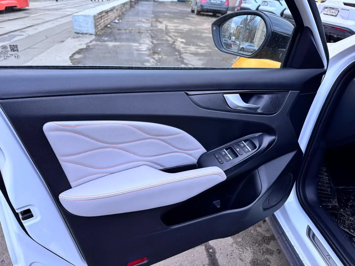 Kaiyi E5 1.5 CVT (147 л.с.)