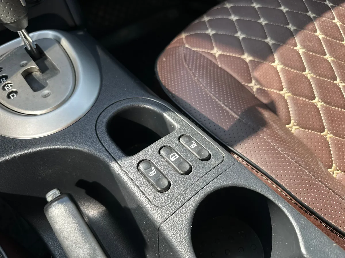 Nissan Qashqai 2.0 CVT FWD (141 л.с.)