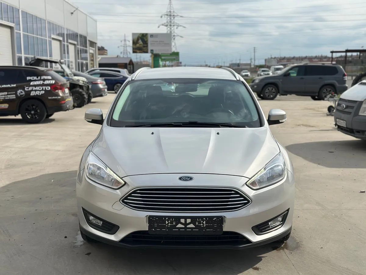 Ford Focus 1.6 Ti-VCT PowerShift (125 л.с.)
