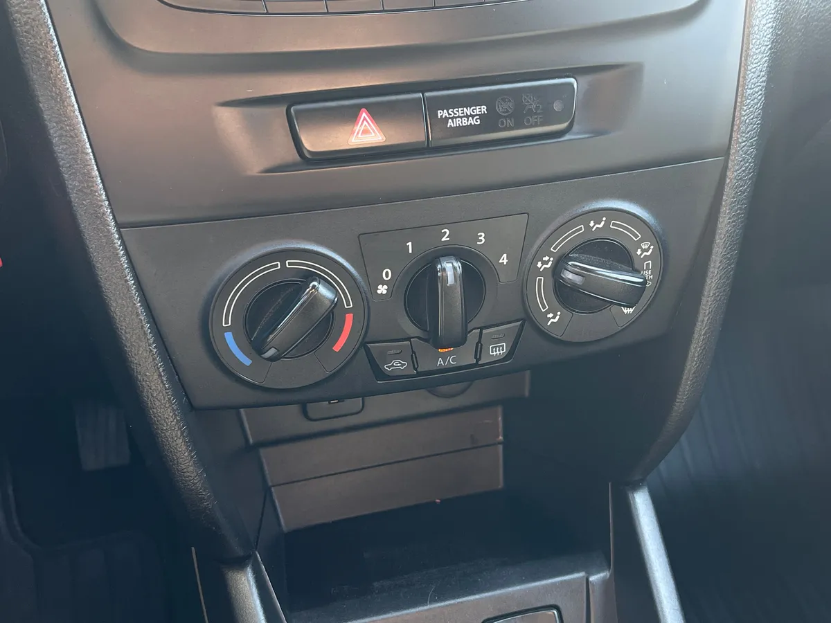 Suzuki Vitara 1.6 MT (117 л.с.), 2015 — фото 9