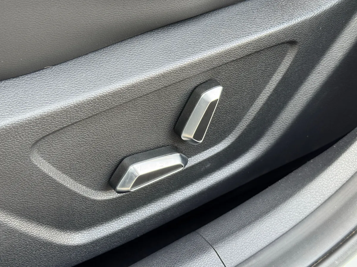 Geely Coolray 1.5 AMT (150 л.с.)