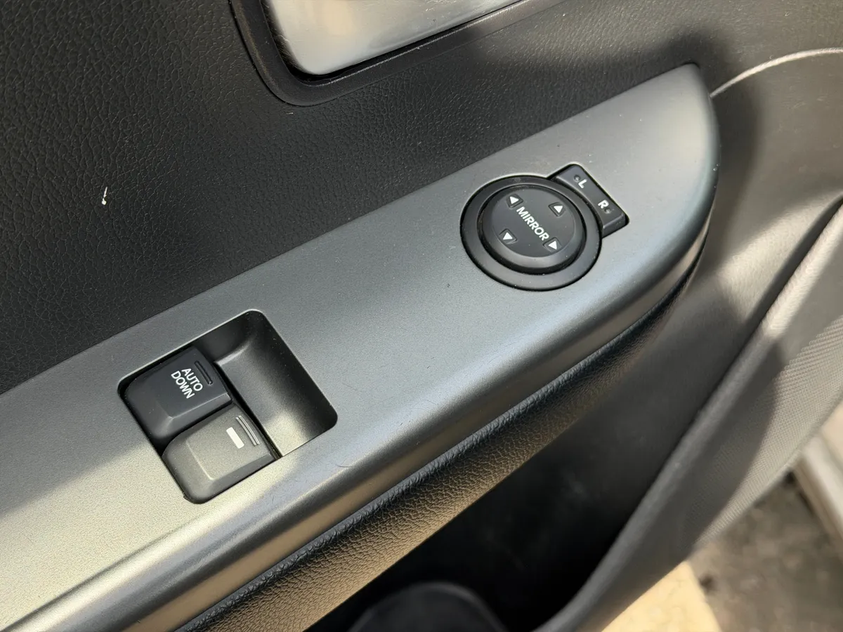 Kia Rio 1.6 AT (123 л.с.)