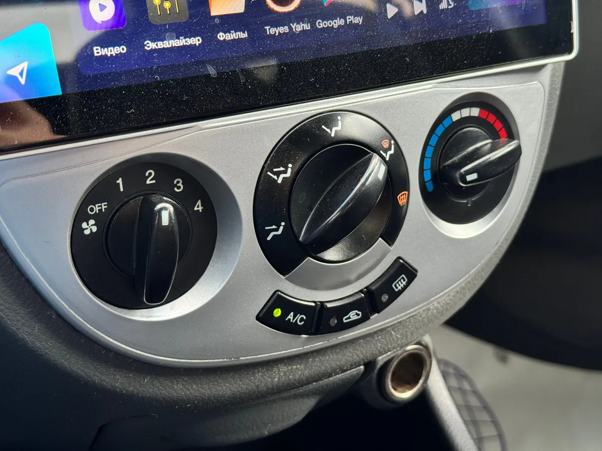 Chevrolet Lacetti 1.4 MT (95 л.с.)