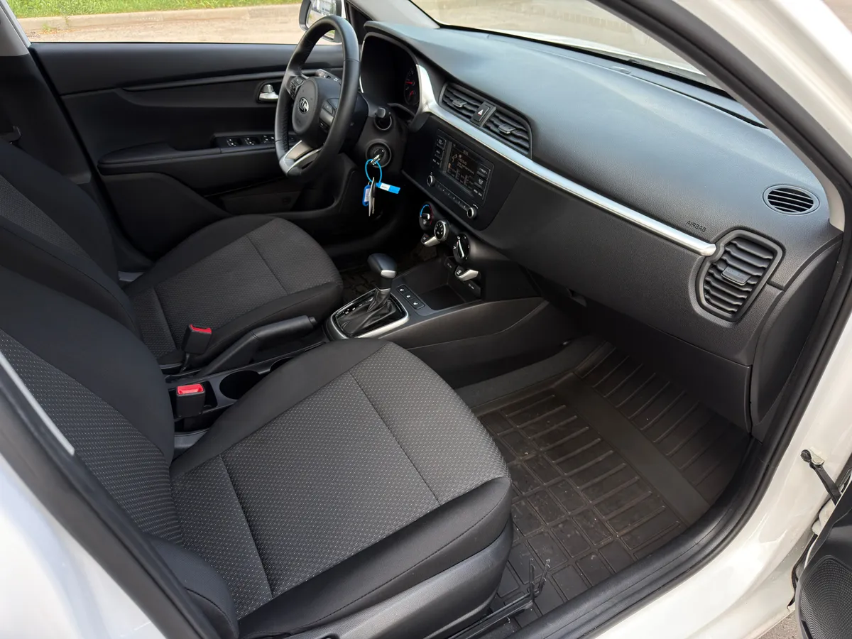 Kia Rio 1.6 AT (123 л.с.)
