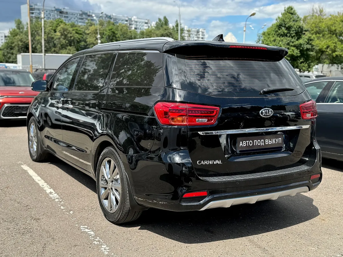 Kia Carnival 2.2 CRDi AT (200 л.с.)