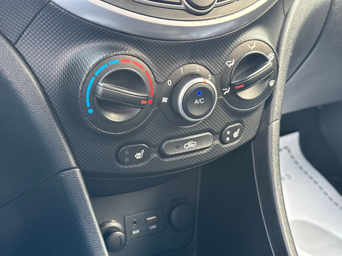 Hyundai Solaris 1.4 AT (107 л.с.), 2015 — фото 9