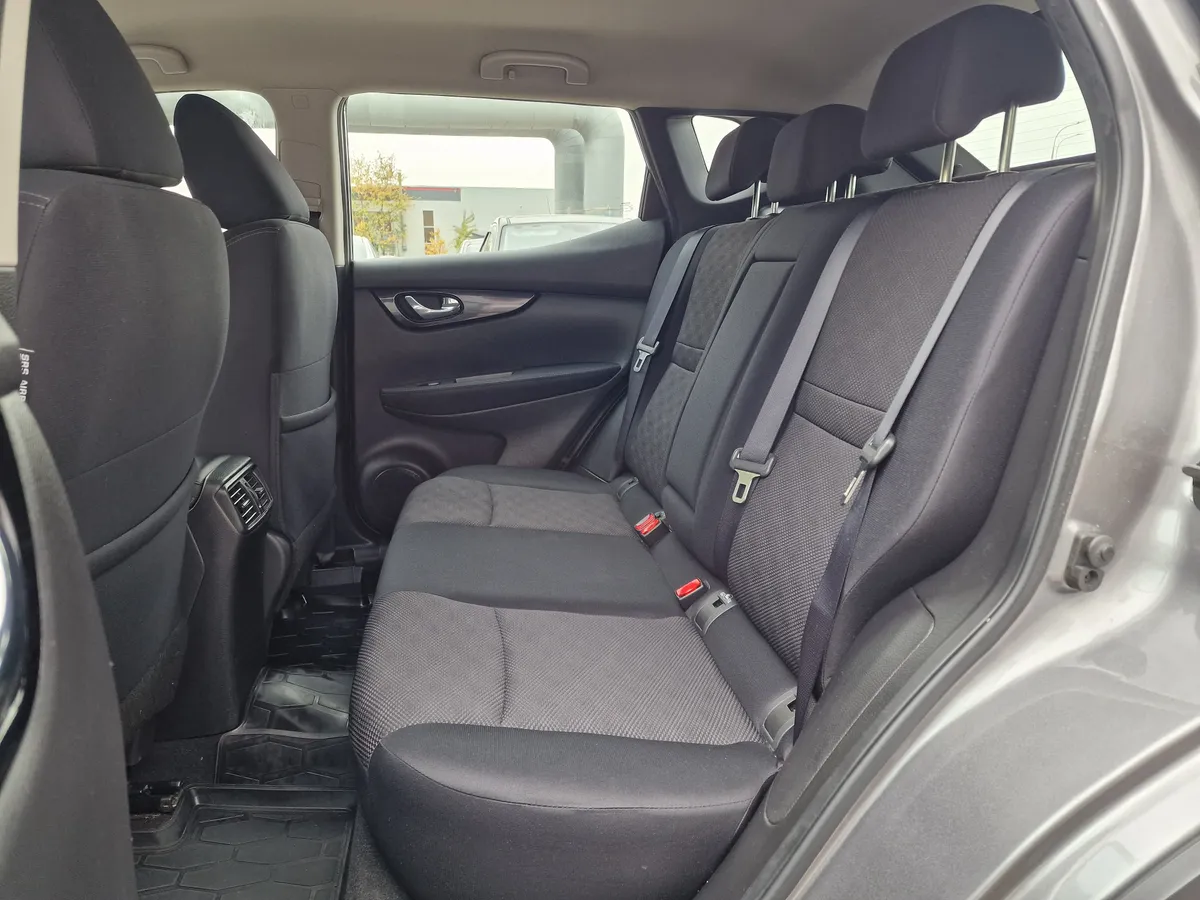 Nissan Qashqai 2.0 CVT (144 л.с.)
