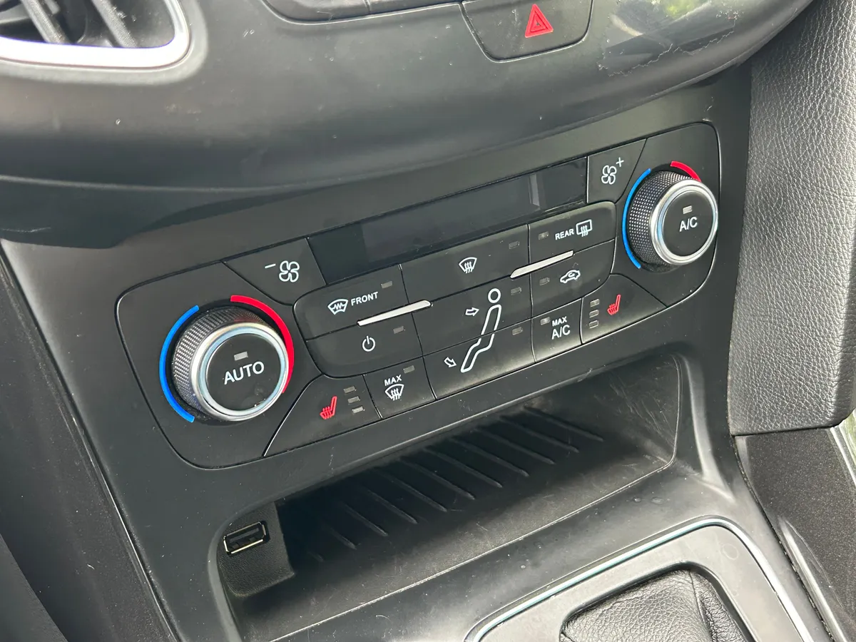 Ford Focus 1.5 EcoBoost AT (150 л.с.)