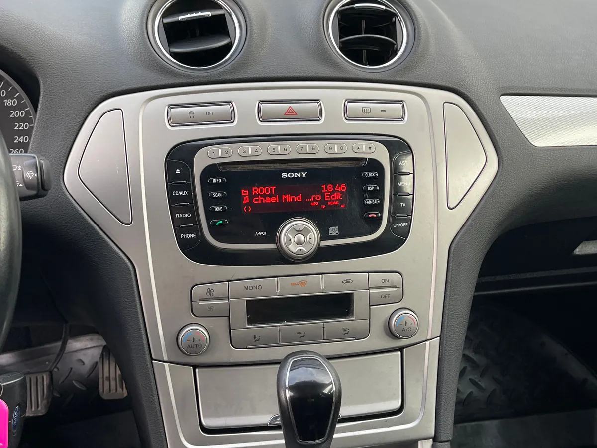 Ford Mondeo 2.3 AT (160 л.с.)