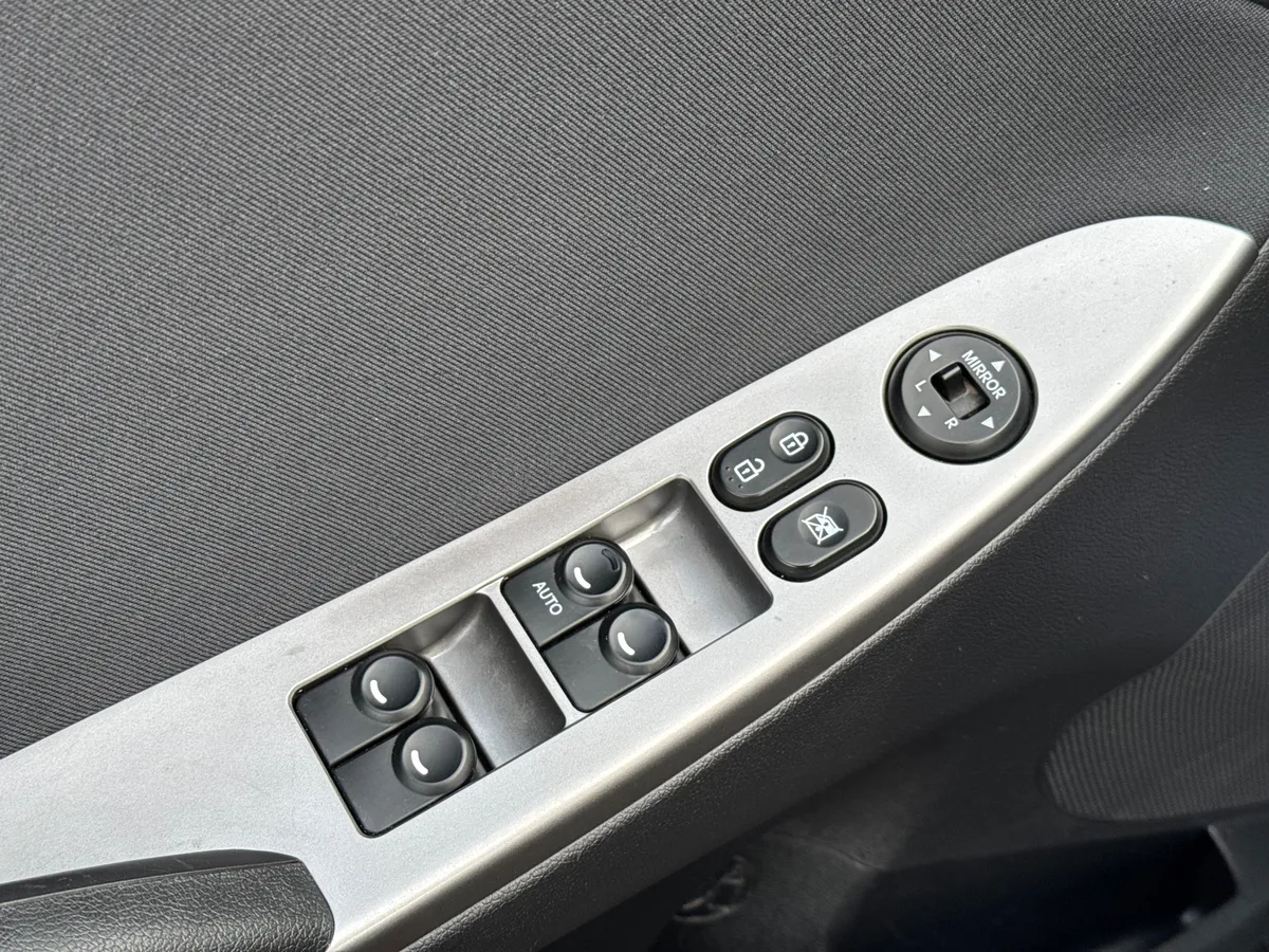 Hyundai Solaris 1.4 AT (107 л.с.), 2015 — фото 10