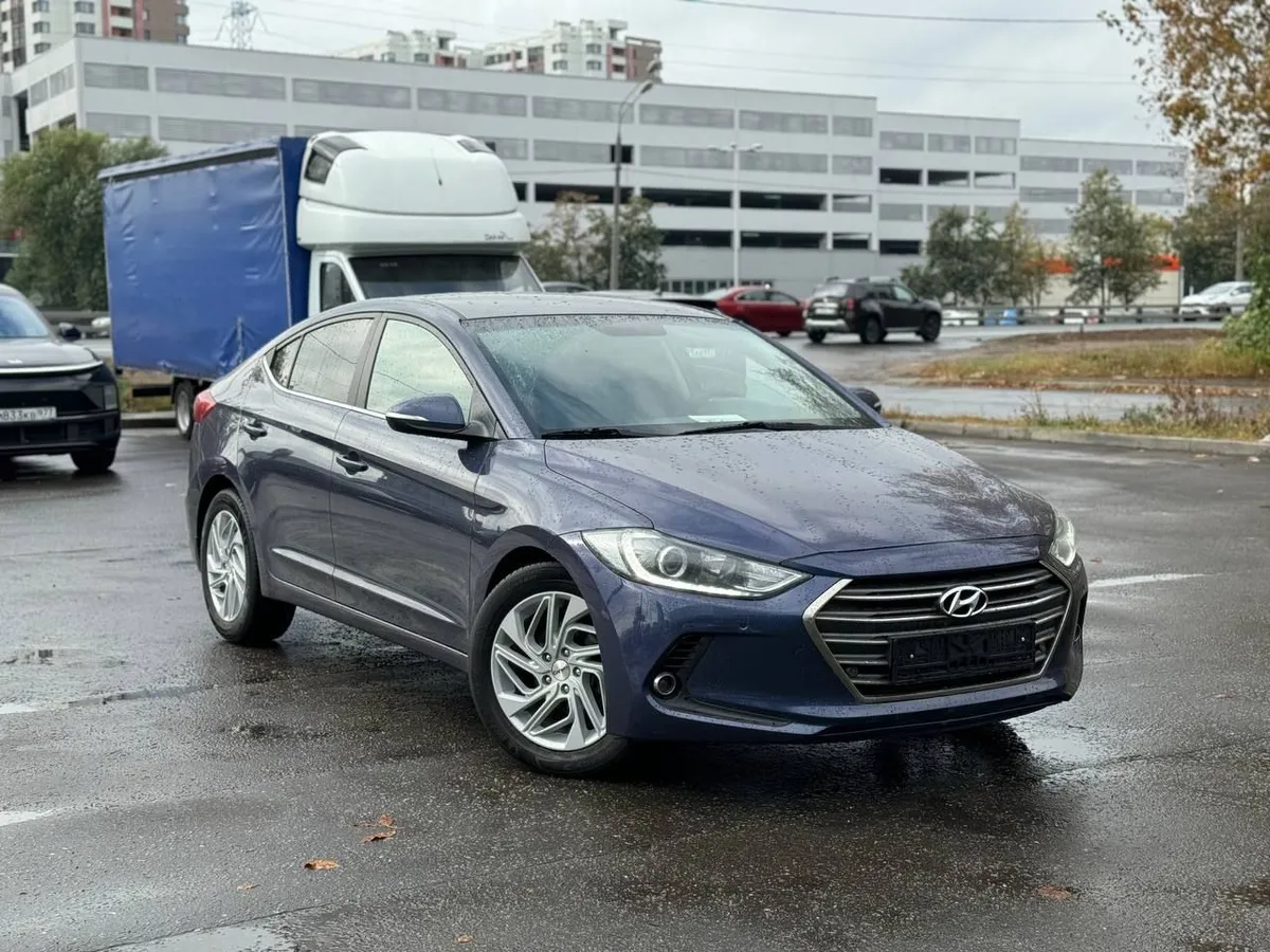 картинка Hyundai Elantra 2.0 AT (150 л.с.) от galaxy-auto
