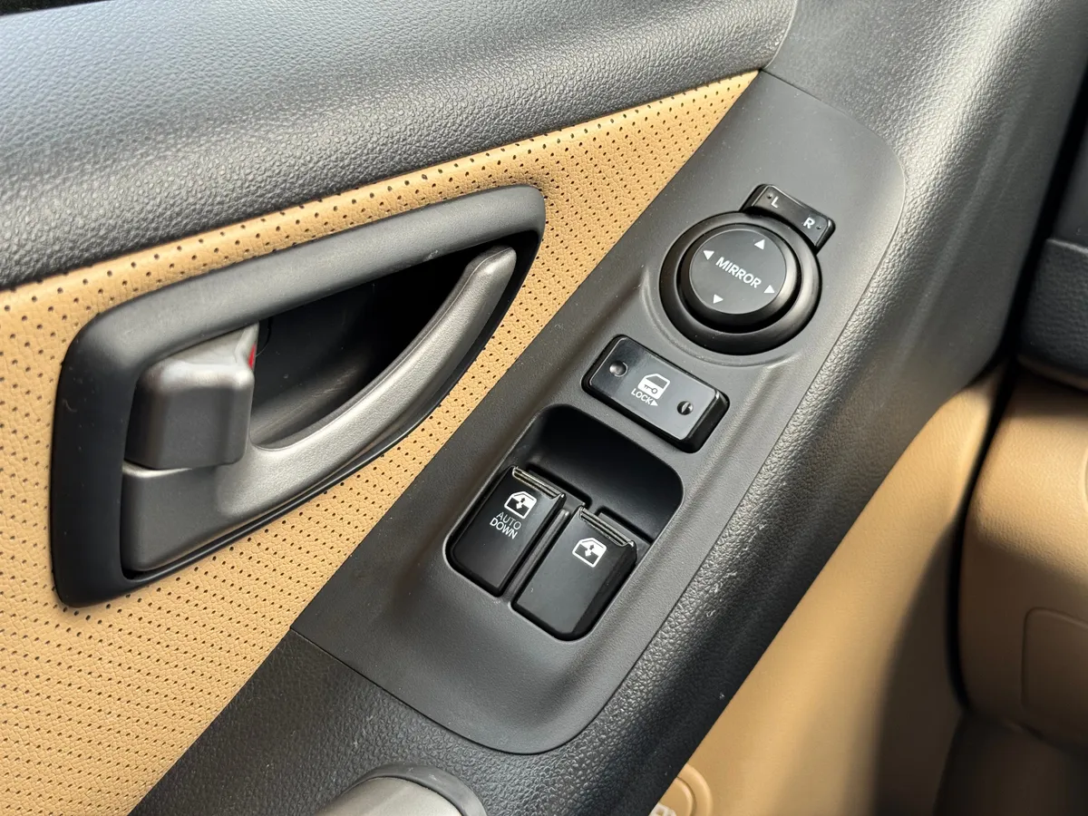 Hyundai H-1 2.5 CRDi AT (170 л.с.)