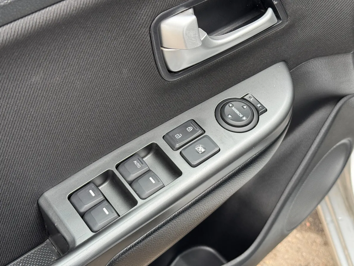 Kia Rio 1.6 6AT (123 л.с.), 2014 — фото 11