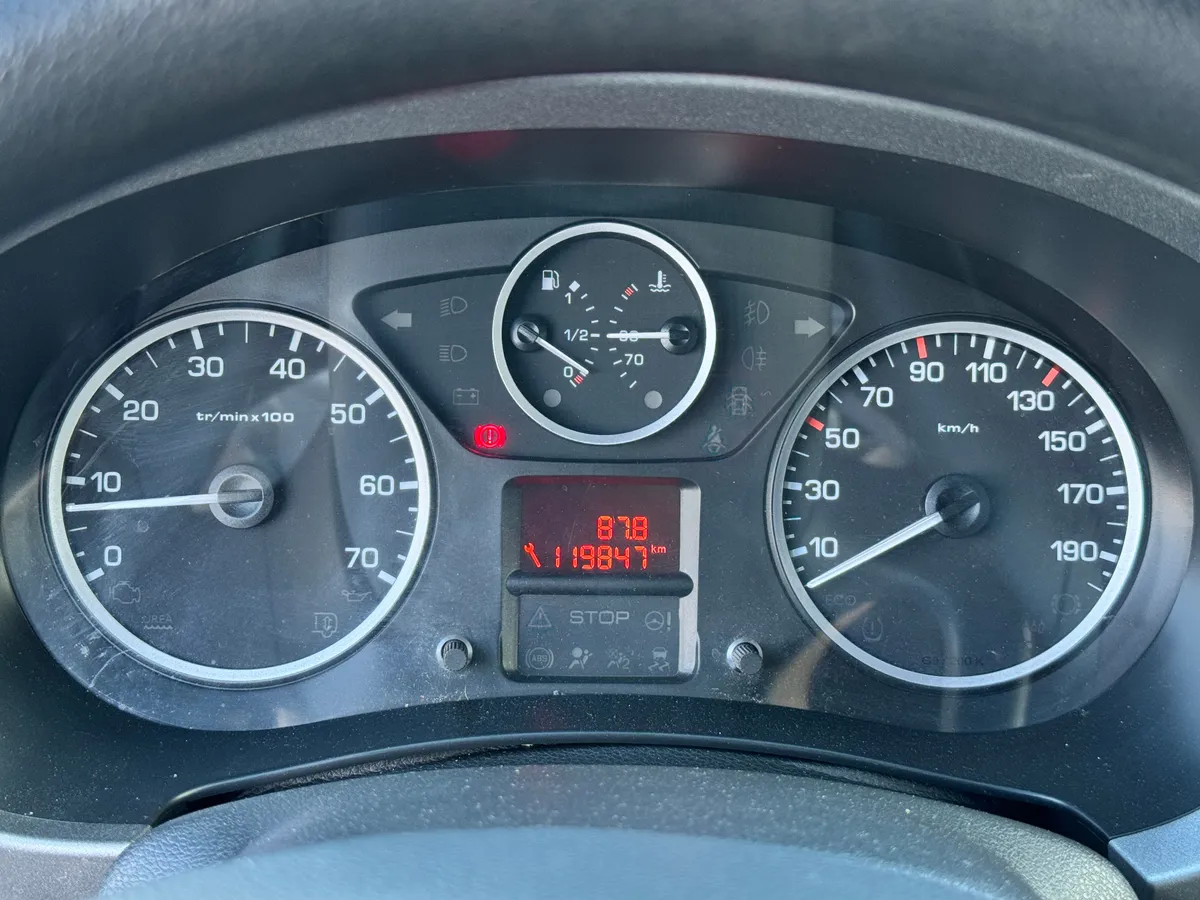 Citroen Berlingo 1.6 VTi MT (120 л.с.)