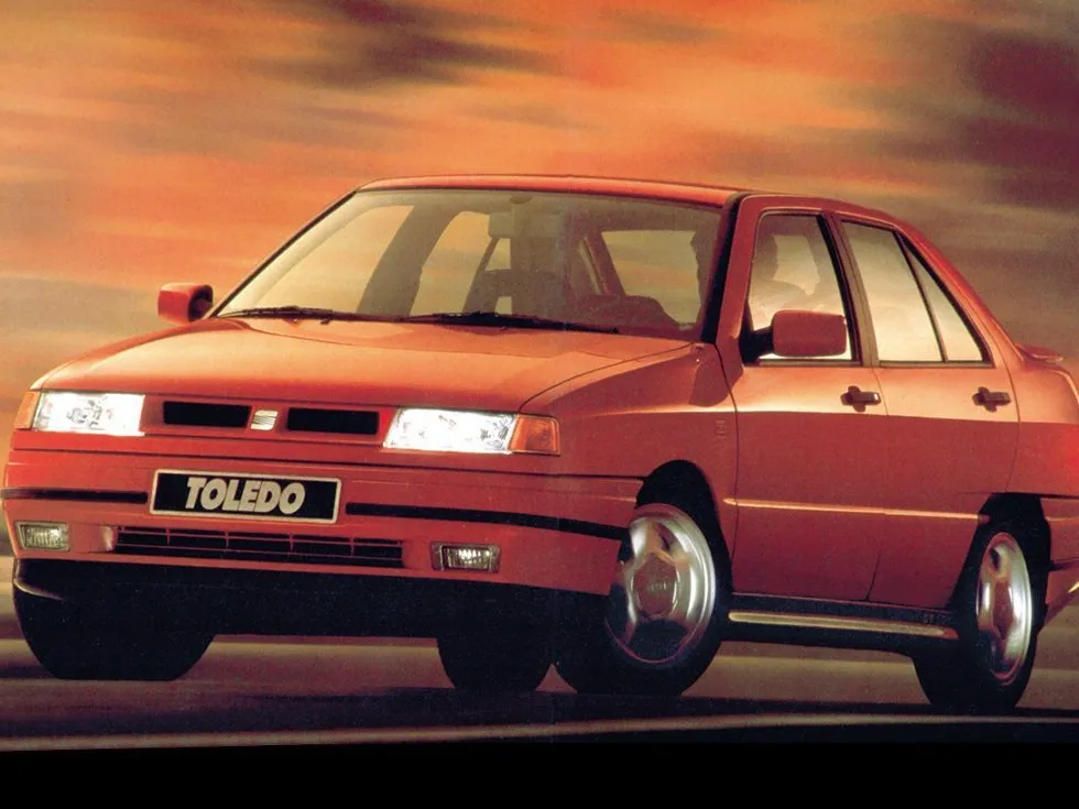 SEAT Toledo 1.9 MT FWD (64 л.с.)