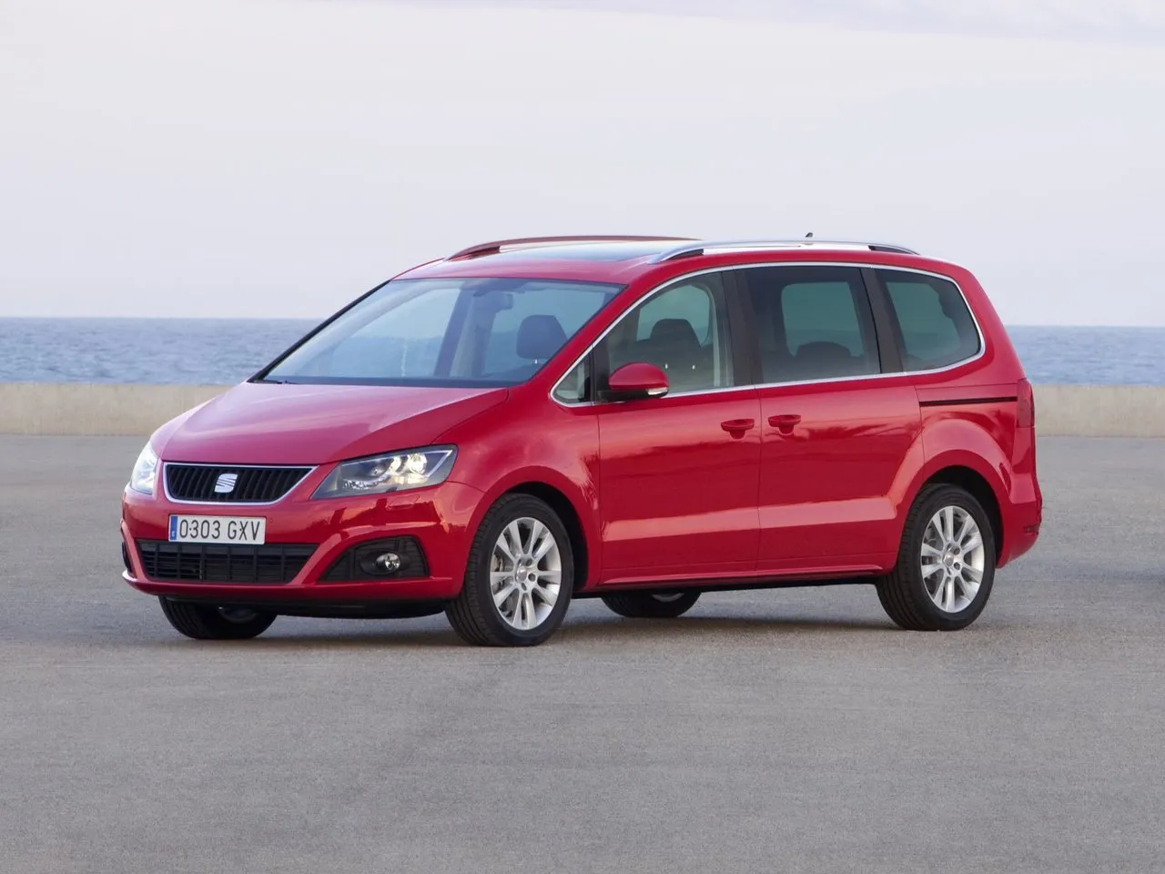 SEAT Alhambra 2 MT 4WD (140 л.с.)