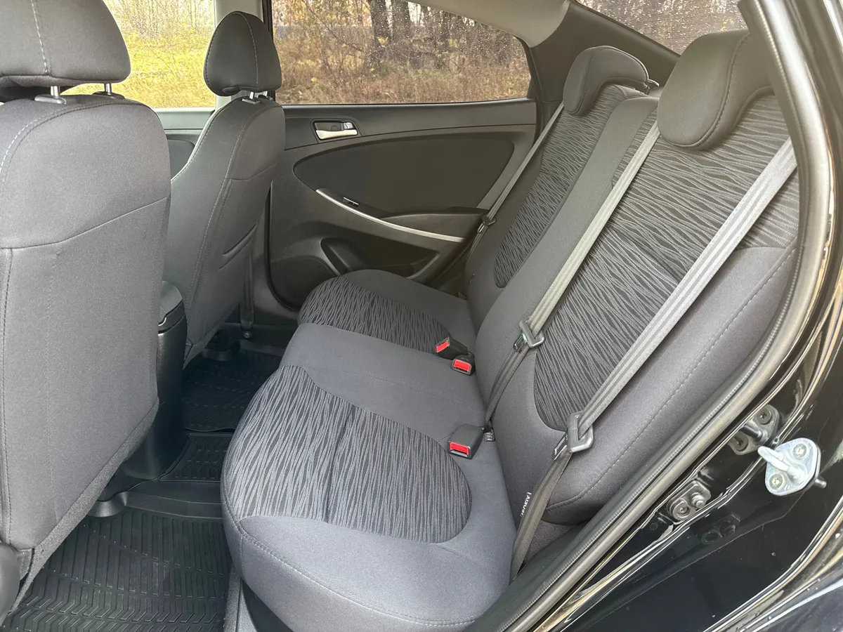 Hyundai Solaris 1.4 AT (107 л.с.), 2015 — фото 11