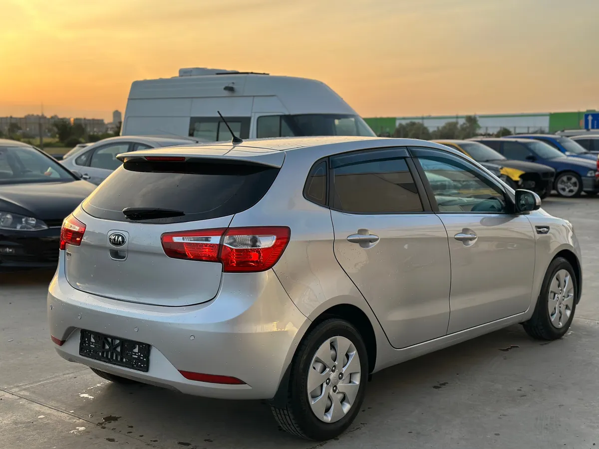 Kia Rio 1.4 AT (107 л.с.), 2014 — фото 4
