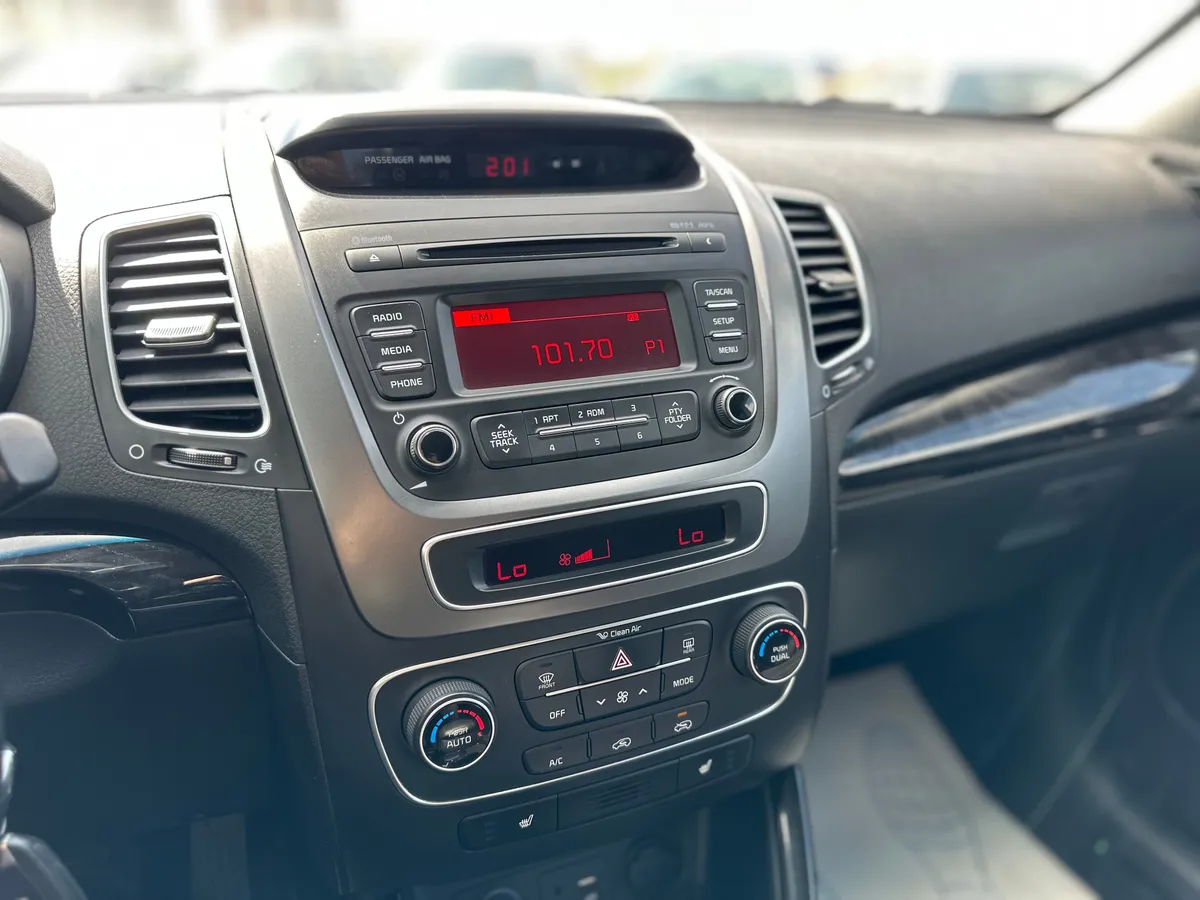 Kia Sorento 2.4 AT (175 л.с.)