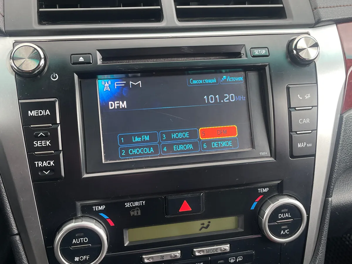Toyota Camry 2.5 AT (181 л.с.), 2012 — фото 10