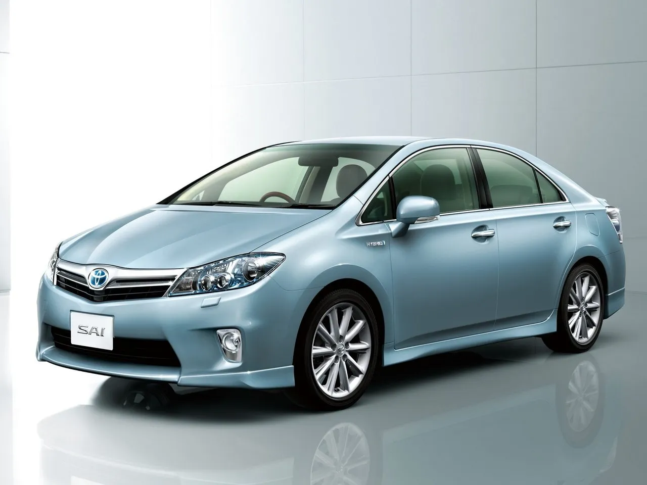 Toyota Sai 2.4 CVT FWD (150 л.с.)