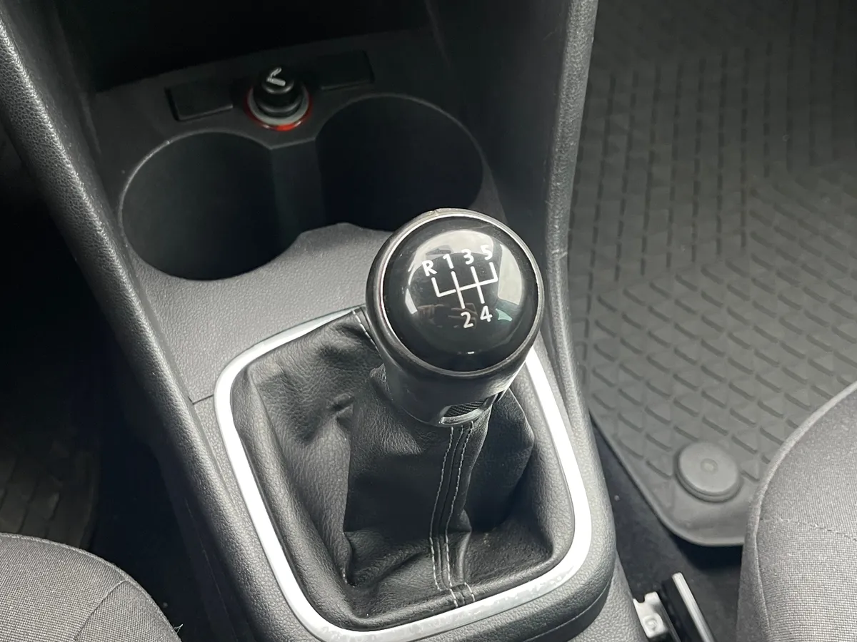 Volkswagen Polo 1.6 MPI MT (105 л.с.), 2014 — фото 10