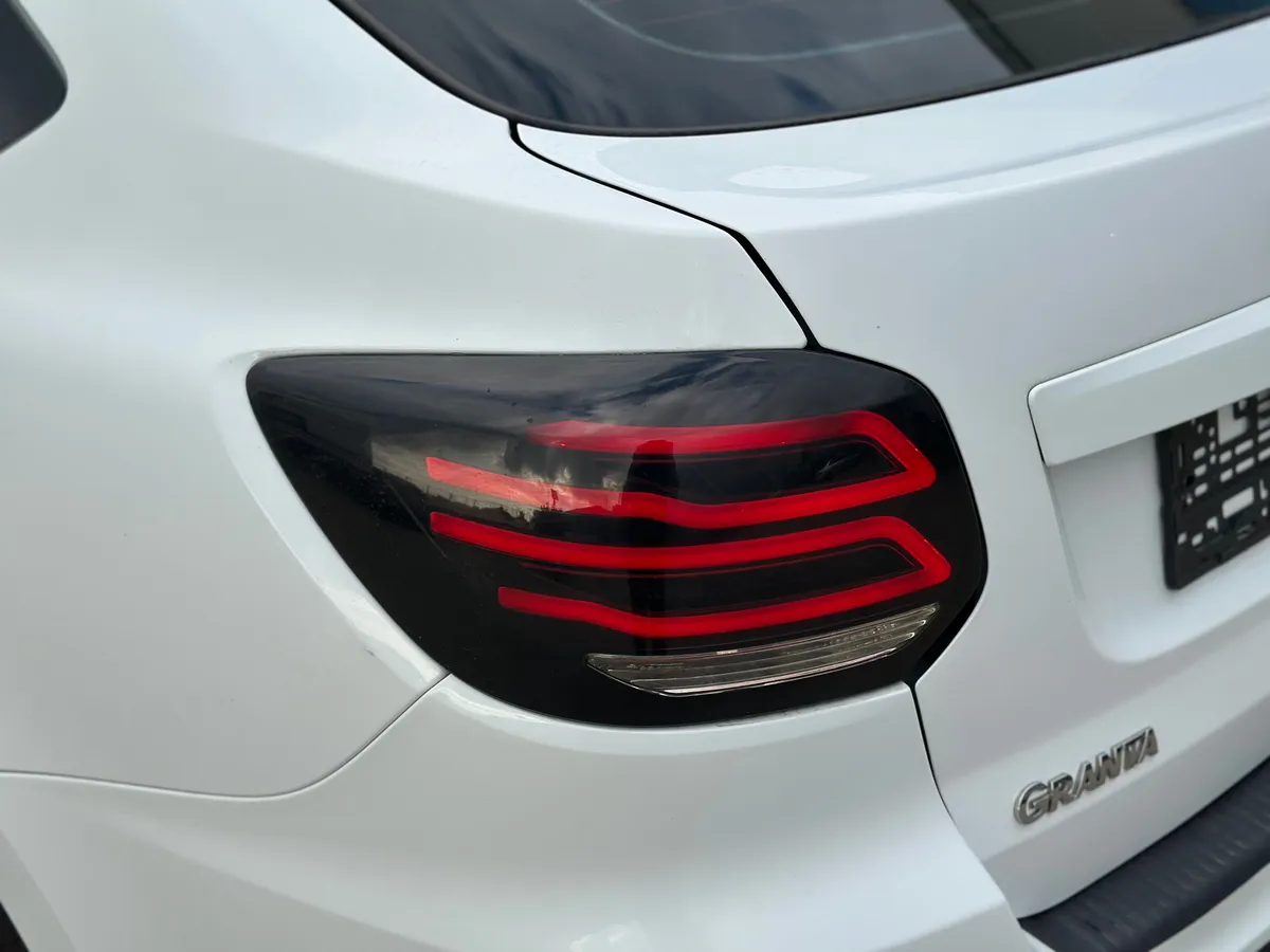 ВАЗ (Lada) Granta 1.6 MT (87 л.с.)