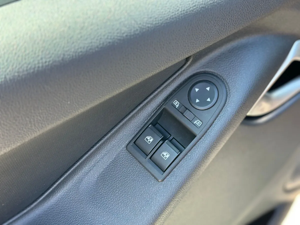 ВАЗ (Lada) Granta 1.6 MT (87 л.с.)