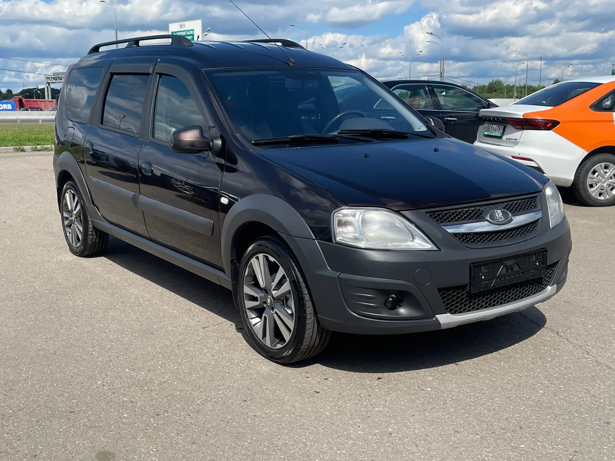 картинка ВАЗ (Lada) Largus 1.6 MT 16 кл (5 мест) (106 л.с.) от galaxy-auto