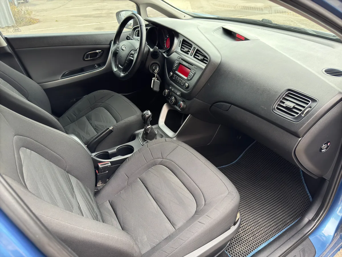 Kia Ceed 1.6 MT (129 л.с.)