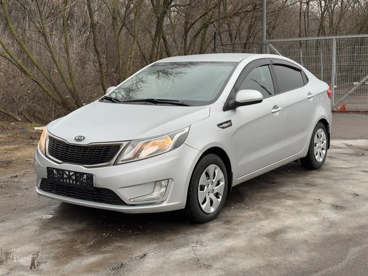 Kia Rio 1.6 6MT (123 л.с.), 2012 — фото 3