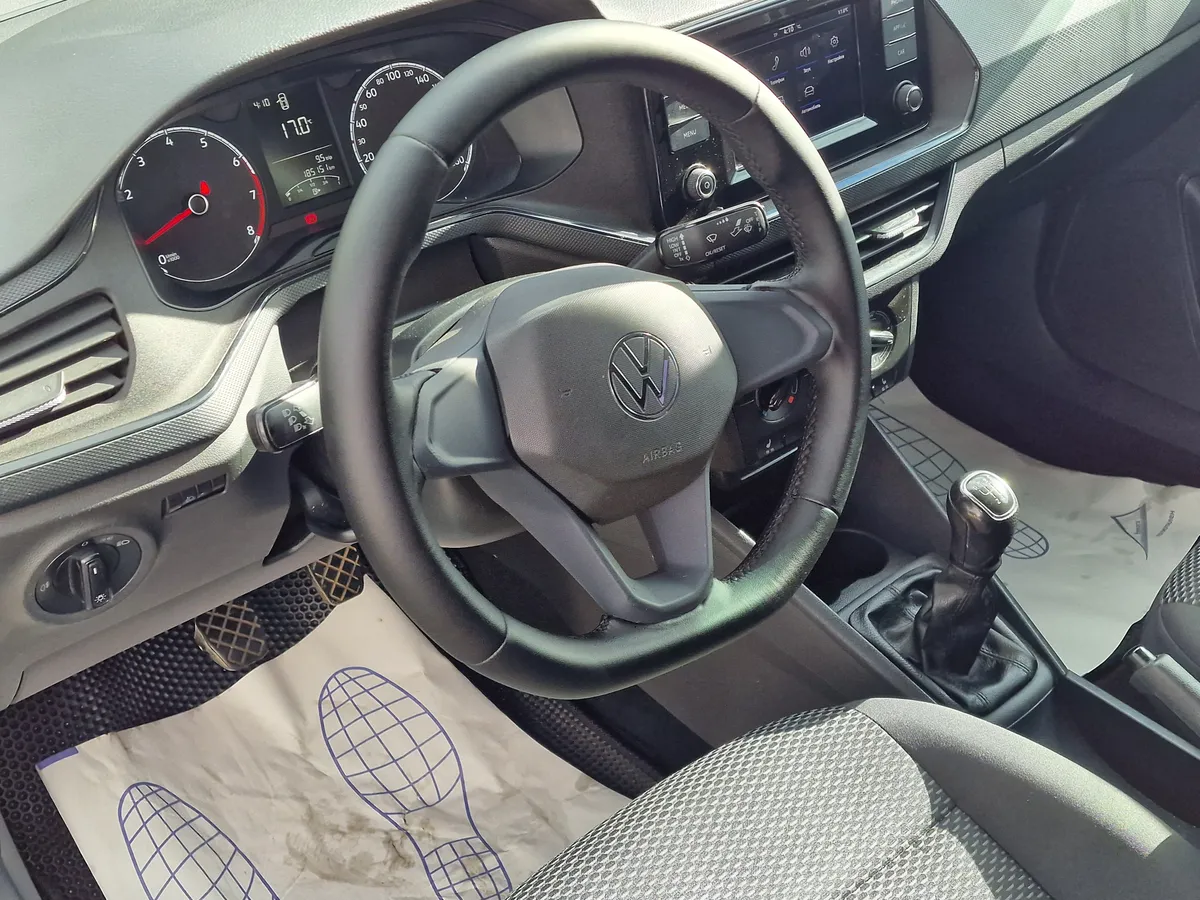 Volkswagen Polo 1.6 MT (110 л.с.)