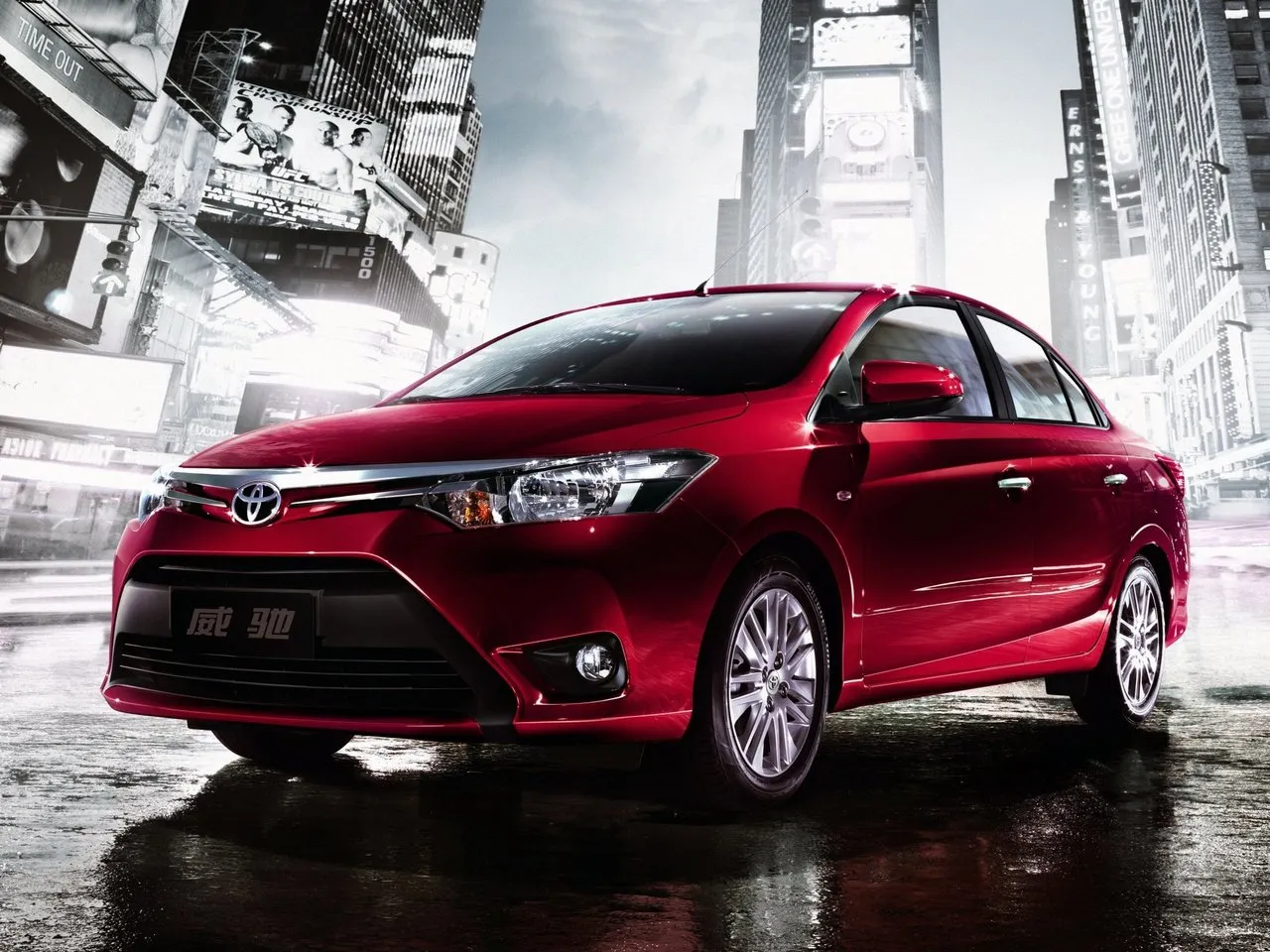 Toyota Vios 1.5 CVT FWD (112 л.с.)